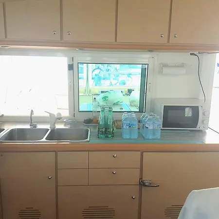 Catamaran Toi Et Moi Bateau-hôtel Cannes